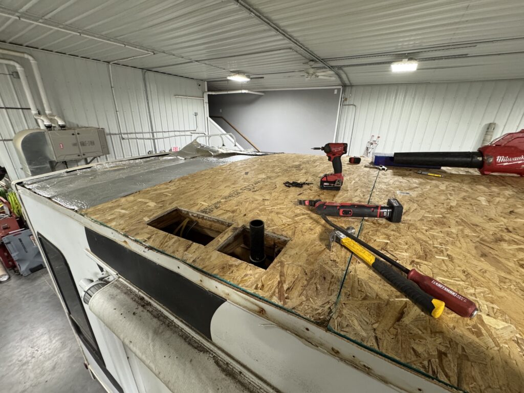 RV roof replacement work
